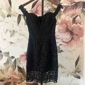ASTR The Label Lace Bodycon Black Dress